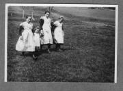 Gruppenbild (Positivo) di Pokorny, Bruno (1925/01/01 - 1946/12/31)