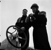 Bobfahrer (Positivo) di Foto Hermann Frass, Bozen,Hermann Frass (1951/12/01 - 1951/12/31)