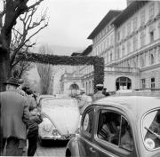 Automobil um 1950 (Positivo) di Foto Hermann Frass, Bozen,Hermann Frass (1954/04/41 - 1954/04/41)