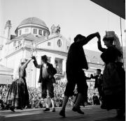 Tanzen (Positivo) di Foto Hermann Frass, Bozen,Hermann Frass (1954/04/11 - 1954/04/11)