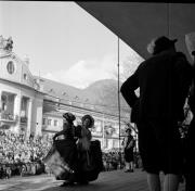 Tanzen (Positivo) di Foto Hermann Frass, Bozen,Hermann Frass (1954/04/11 - 1954/04/11)