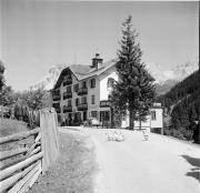 Dolomitenstraße (Positivo) di Foto Hermann Frass, Bozen,Hermann Frass (1956/08/01 - 1956/08/31)