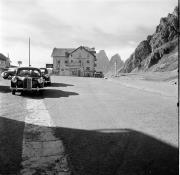 parcheggio (Positivo) di Foto Hermann Frass, Bozen,Hermann Frass (1956/10/01 - 1956/10/31)