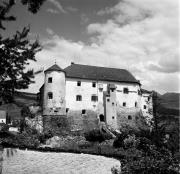 Schloß Gandegg (Eppan) (Positivo) di Foto Hermann Frass, Bozen,Hermann Frass (1950/01/01 - 1969/12/31)
