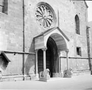 Romanik - Portal Domkirche Bozen (Positivo) di Foto Hermann Frass, Bozen,Hermann Frass (1955/01/01 - 1975/12/31)