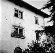 Schmiedeeisengitter (Positivo) di Foto Hermann Frass, Bozen,Hermann Frass (1950/01/01 - 1979/12/31)