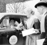 Automobil um 1950 (Positivo) di Foto Hermann Frass, Bozen,Hermann Frass (1954/04/41 - 1954/04/41)