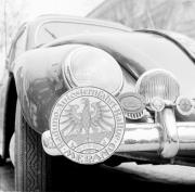Automobil um 1950 (Positivo) di Foto Hermann Frass, Bozen,Hermann Frass (1954/04/41 - 1954/04/41)