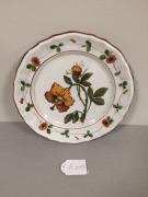 Teller mit Blumendekor, Fayence