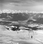 skilift (Positivo) di Foto Elisabeth Fuchs-Hauffen, Überlingen/Bodensee,Fuchs-Hauffen, Elisabeth (1965/02/01 - 1965/02/28)