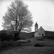 Kirche Lana St. Georg (Positivo) di Foto Elisabeth Fuchs-Hauffen, Überlingen/Bodensee,Fuchs-Hauffen, Elisabeth (1965/04/01 - 1965/04/43)