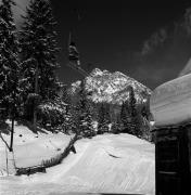 Sessellift Hafling-Meran 2000 (Positivo) di Foto Elisabeth Fuchs-Hauffen, Überlingen/Bodensee,Fuchs-Hauffen, Elisabeth (1970/03/01 - 1970/03/31)