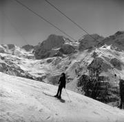 skilift (Positivo) di Foto Elisabeth Fuchs-Hauffen, Überlingen/Bodensee,Fuchs-Hauffen, Elisabeth (1969/04/01 - 1969/04/43)