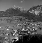 chiesa (Positivo) di Foto Elisabeth Fuchs-Hauffen, Überlingen/Bodensee,Fuchs-Hauffen, Elisabeth (1969/10/01 - 1969/10/31)