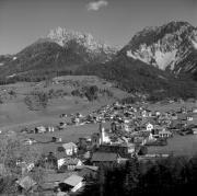 chiesa (Positivo) di Foto Elisabeth Fuchs-Hauffen, Überlingen/Bodensee,Fuchs-Hauffen, Elisabeth (1969/10/01 - 1969/10/31)