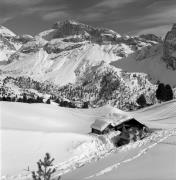 Pferdeschlitten (Positivo) di Foto Elisabeth Fuchs-Hauffen, Überlingen/Bodensee,Fuchs-Hauffen, Elisabeth (1968/03/01 - 1968/03/31)