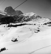 baita (Positivo) di Foto Elisabeth Fuchs-Hauffen, Überlingen/Bodensee,Fuchs-Hauffen, Elisabeth (1968/03/01 - 1968/03/31)