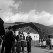 Tracht: Sarntal (Positivo) di Foto Elisabeth Fuchs-Hauffen, Überlingen/Bodensee,Fuchs-Hauffen, Elisabeth (1968/05/01 - 1968/05/31)