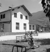 Kindergarten (Positivo) di Foto Elisabeth Fuchs-Hauffen, Überlingen/Bodensee,Fuchs-Hauffen, Elisabeth (1968/06/01 - 1968/06/63)