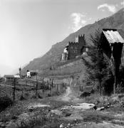 Schloß Hochnaturns (Positivo) di Foto Elisabeth Fuchs-Hauffen, Überlingen/Bodensee,Fuchs-Hauffen, Elisabeth (1968/05/01 - 1968/05/31)