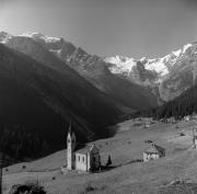 chiesa (Positivo) di Foto Elisabeth Fuchs-Hauffen, Überlingen/Bodensee,Fuchs-Hauffen, Elisabeth (1968/07/01 - 1968/07/31)