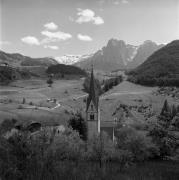 chiesa (Positivo) di Foto Elisabeth Fuchs-Hauffen, Überlingen/Bodensee,Fuchs-Hauffen, Elisabeth (1968/05/01 - 1968/05/31)