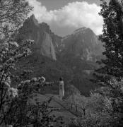 chiesa (Positivo) di Foto Elisabeth Fuchs-Hauffen, Überlingen/Bodensee,Fuchs-Hauffen, Elisabeth (1968/05/01 - 1968/05/31)