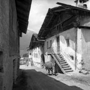 vicolo (Positivo) di Foto Elisabeth Fuchs-Hauffen, Überlingen/Bodensee,Fuchs-Hauffen, Elisabeth (1968/06/01 - 1968/06/63)