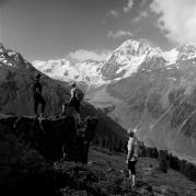 Wanderer/Ausflügler (Positivo) di Foto Elisabeth Fuchs-Hauffen, Überlingen/Bodensee,Fuchs-Hauffen, Elisabeth (1968/07/01 - 1968/07/31)