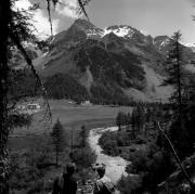 Wanderer/Ausflügler (Positivo) di Foto Elisabeth Fuchs-Hauffen, Überlingen/Bodensee,Fuchs-Hauffen, Elisabeth (1968/07/01 - 1968/07/31)