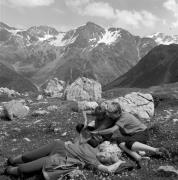 Wanderer/Ausflügler (Positivo) di Foto Elisabeth Fuchs-Hauffen, Überlingen/Bodensee,Fuchs-Hauffen, Elisabeth (1968/07/01 - 1968/07/31)