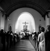 Kirche Kastelruth Seis Heilig Kreuz (Positivo) di Foto Elisabeth Fuchs-Hauffen, Überlingen/Bodensee,Fuchs-Hauffen, Elisabeth (1966/05/01 - 1966/05/31)