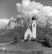 chiesa (Positivo) di Foto Elisabeth Fuchs-Hauffen, Überlingen/Bodensee,Fuchs-Hauffen, Elisabeth (1966/07/01 - 1966/07/31)