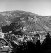 Kloster Benediktinerinnen Säben (Positivo) di Foto Elisabeth Fuchs-Hauffen, Überlingen/Bodensee,Fuchs-Hauffen, Elisabeth (1966/09/01 - 1966/09/93)