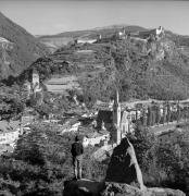 Kloster Benediktinerinnen Säben (Positivo) di Foto Elisabeth Fuchs-Hauffen, Überlingen/Bodensee,Fuchs-Hauffen, Elisabeth (1966/09/01 - 1966/09/93)