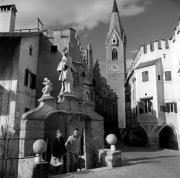 chiesa (Positivo) di Foto Elisabeth Fuchs-Hauffen, Überlingen/Bodensee,Fuchs-Hauffen, Elisabeth (1966/09/01 - 1966/09/93)