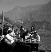 Törggelen (Positivo) di Foto Elisabeth Fuchs-Hauffen, Überlingen/Bodensee,Fuchs-Hauffen, Elisabeth (1966/10/01 - 1966/10/31)