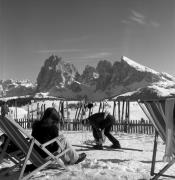 Gast (Positivo) di Foto Elisabeth Fuchs-Hauffen, Überlingen/Bodensee,Fuchs-Hauffen, Elisabeth (1971/03/01 - 1971/03/31)