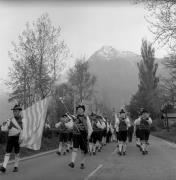 banda musicale (Positivo) di Foto Elisabeth Fuchs-Hauffen, Überlingen/Bodensee,Fuchs-Hauffen, Elisabeth (1970/05/01 - 1970/05/31)