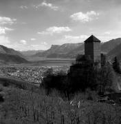 Schloss Tirol (Positivo) di Foto Elisabeth Fuchs-Hauffen, Überlingen/Bodensee,Fuchs-Hauffen, Elisabeth (1970/06/01 - 1970/06/63)