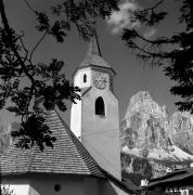 Kirche Corvara Alte Pfarrkirche St. Katharina (Positivo) di Foto Elisabeth Fuchs-Hauffen, Überlingen/Bodensee,Fuchs-Hauffen, Elisabeth (1980/09/01 - 1980/09/93)