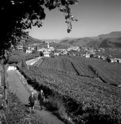 chiesa (Positivo) di Foto Elisabeth Fuchs-Hauffen, Überlingen/Bodensee,Fuchs-Hauffen, Elisabeth (1971/10/01 - 1971/10/31)