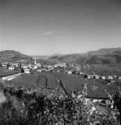 chiesa (Positivo) di Foto Elisabeth Fuchs-Hauffen, Überlingen/Bodensee,Fuchs-Hauffen, Elisabeth (1971/10/01 - 1971/10/31)