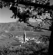 chiesa (Positivo) di Foto Elisabeth Fuchs-Hauffen, Überlingen/Bodensee,Fuchs-Hauffen, Elisabeth (1971/10/01 - 1971/10/31)