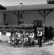 Gasthof (Positivo) di Foto Elisabeth Fuchs-Hauffen, Überlingen/Bodensee,Fuchs-Hauffen, Elisabeth (1971/10/01 - 1971/10/31)