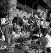 Gasthof (Positivo) di Foto Elisabeth Fuchs-Hauffen, Überlingen/Bodensee,Fuchs-Hauffen, Elisabeth (1971/10/01 - 1971/10/31)