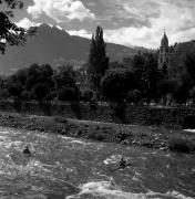 Kanufahrer (Positivo) di Foto Elisabeth Fuchs-Hauffen, Überlingen/Bodensee,Fuchs-Hauffen, Elisabeth (1971/06/01 - 1971/06/63)