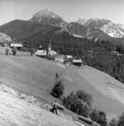 chiesa (Positivo) di Foto Elisabeth Fuchs-Hauffen, Überlingen/Bodensee,Fuchs-Hauffen, Elisabeth (1971/06/01 - 1971/06/63)