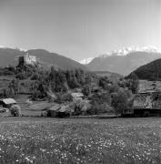 Schloß Michelsburg (St. Lorenzen) (Positivo) di Foto Elisabeth Fuchs-Hauffen, Überlingen/Bodensee,Fuchs-Hauffen, Elisabeth (1970/07/01 - 1970/07/31)