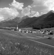 chiesa (Positivo) di Foto Elisabeth Fuchs-Hauffen, Überlingen/Bodensee,Fuchs-Hauffen, Elisabeth (1970/07/01 - 1970/07/31)